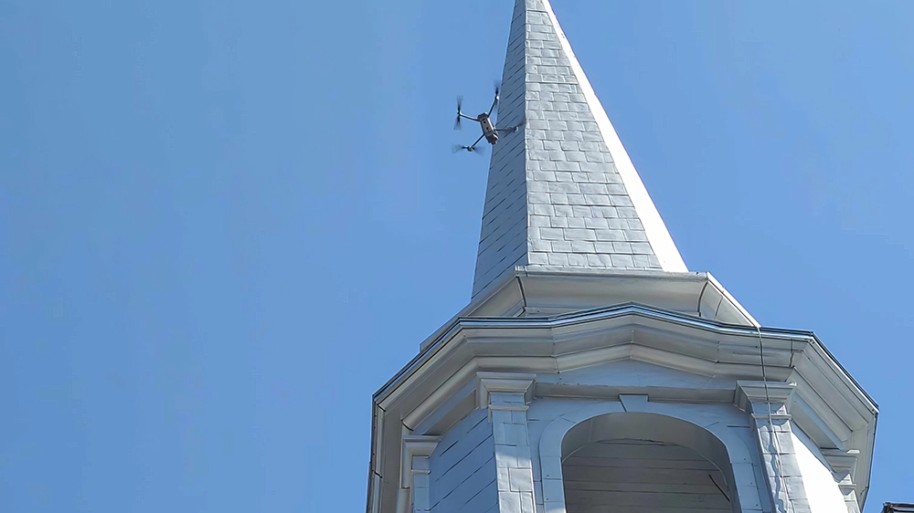 Inspection de toiture industrielle réalisée par drone